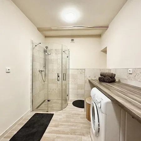 Hrabenka Semesterbostad Jablonec nad Nisou